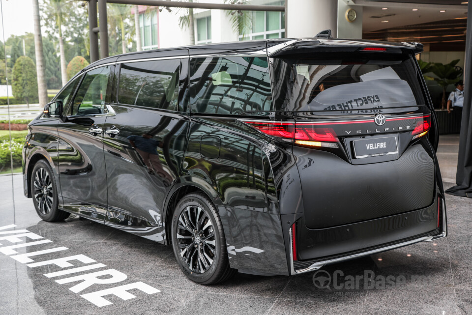Toyota Vellfire AH40 (2023) Exterior