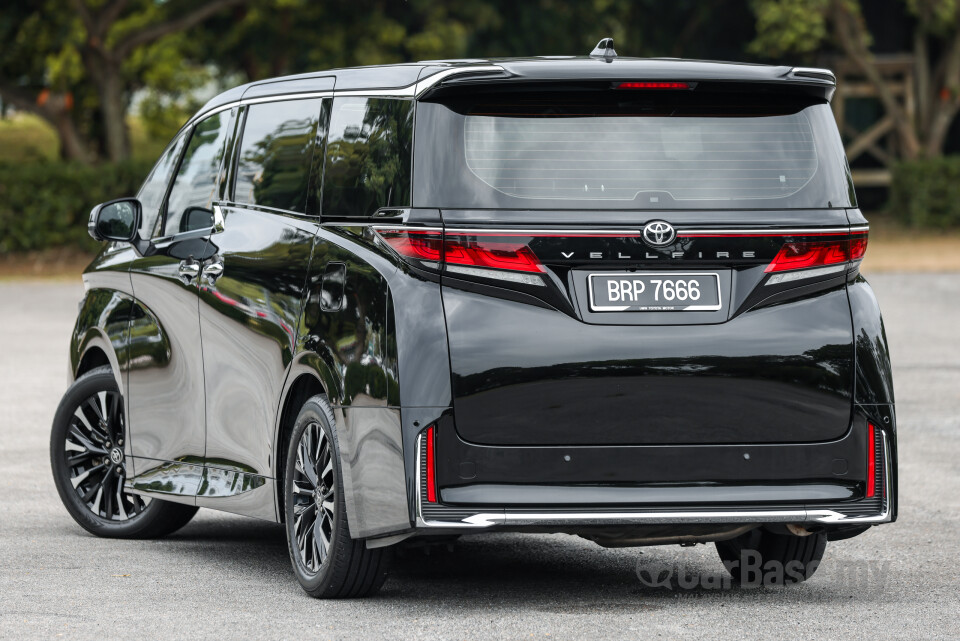 Toyota Vellfire AH40 (2023) Exterior