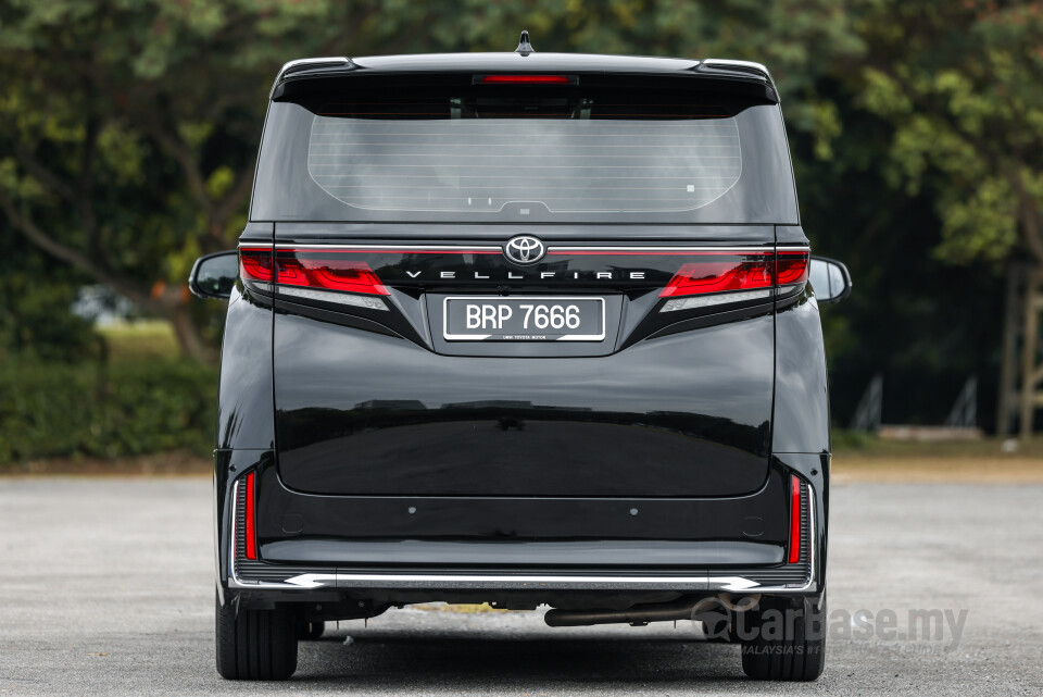 Toyota Vellfire AH40 (2023) Exterior