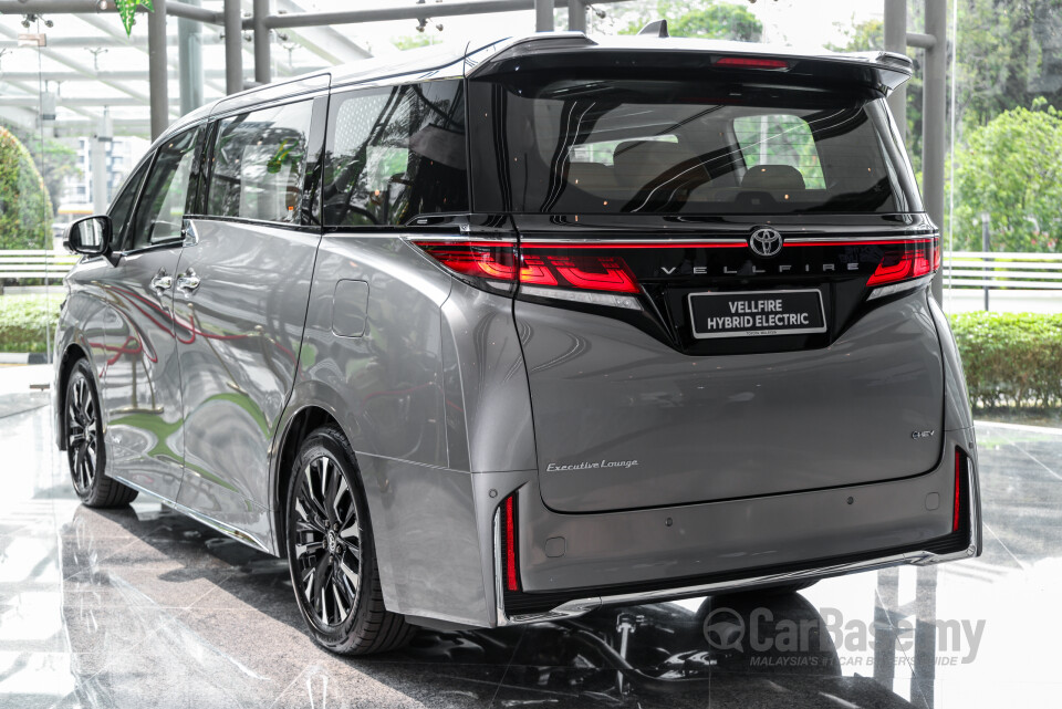 Toyota Vellfire AH40 (2023) Exterior