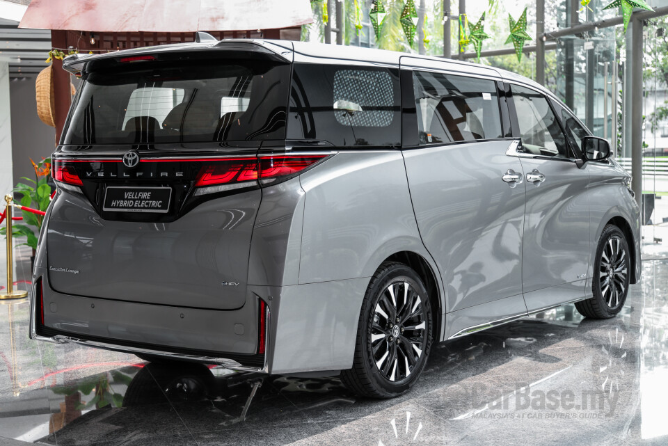 Toyota Vellfire AH40 (2023) Exterior