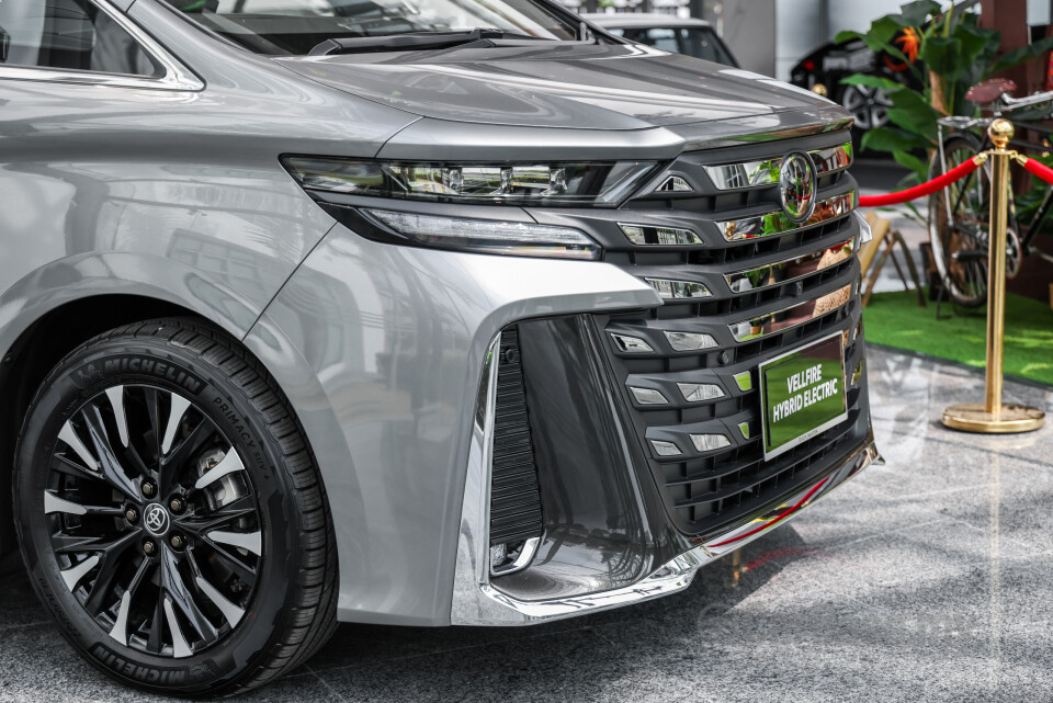 Toyota Vellfire AH40 (2023) Exterior