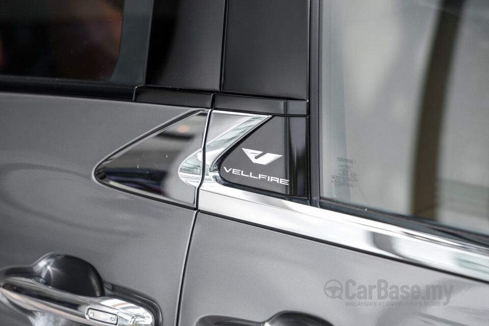 Toyota Vellfire AH40 (2023) Exterior