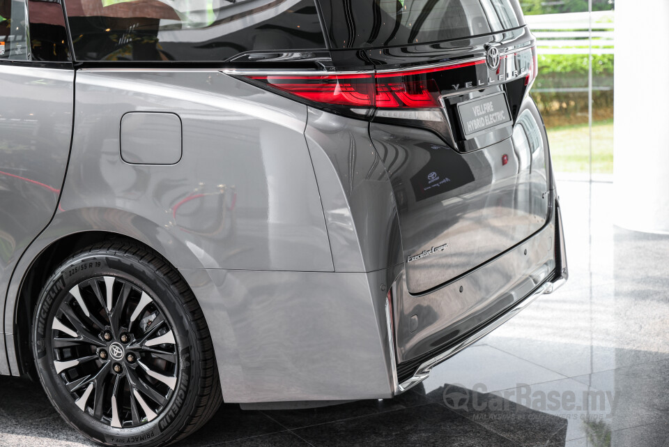 Toyota Vellfire AH40 (2023) Exterior