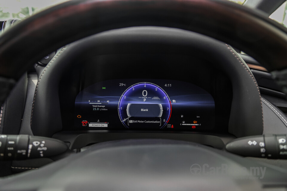 Toyota Vellfire AH40 (2023) Interior