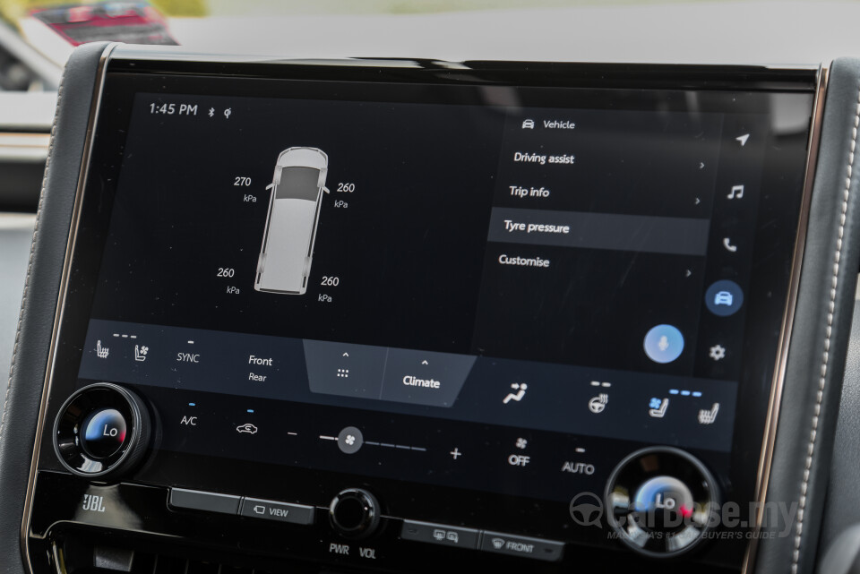 Toyota Vellfire AH40 (2023) Interior