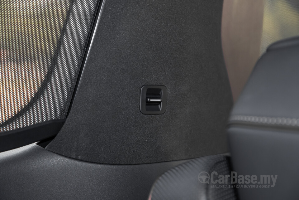 Toyota Vellfire AH40 (2023) Interior