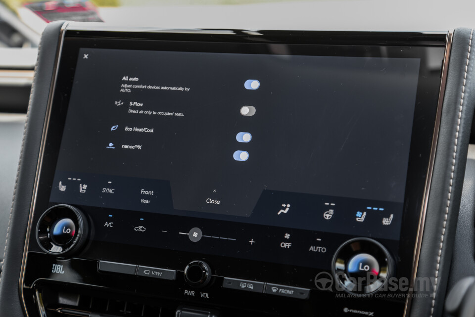 Toyota Vellfire AH40 (2023) Interior