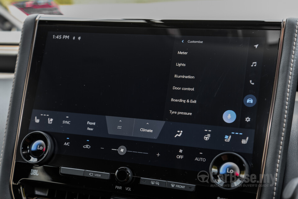 Toyota Vellfire AH40 (2023) Interior