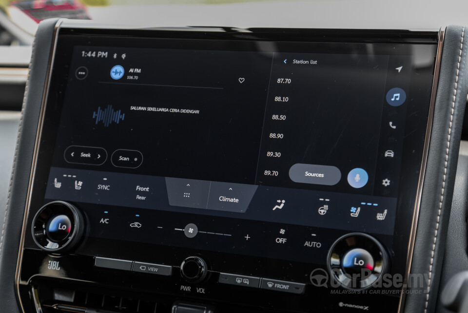 Toyota Vellfire AH40 (2023) Interior