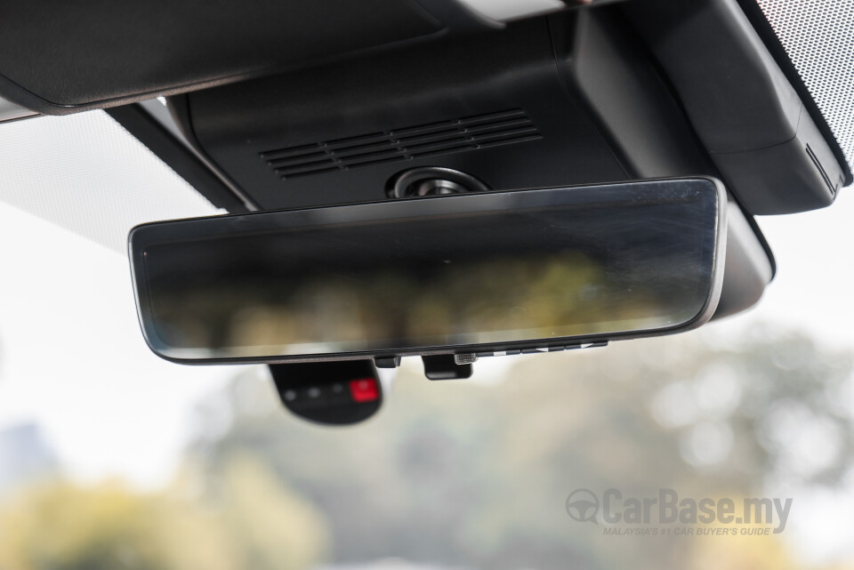 Toyota Vellfire AH40 (2023) Interior