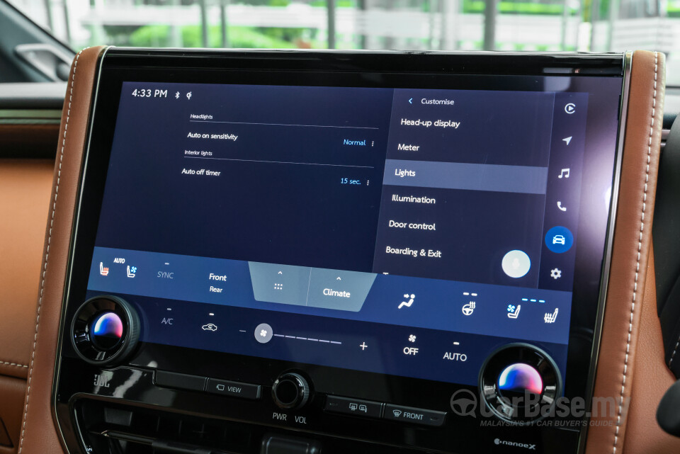 Toyota Vellfire AH40 (2023) Interior