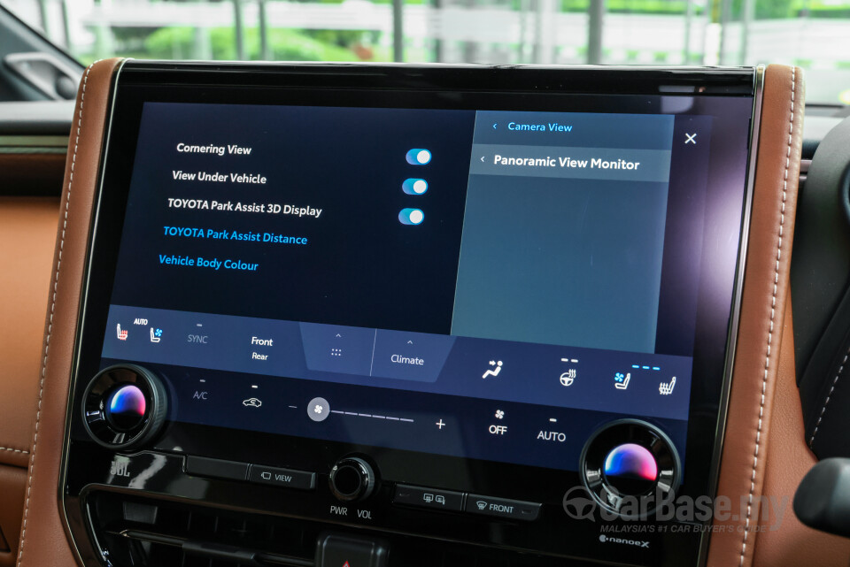 Toyota Vellfire AH40 (2023) Interior