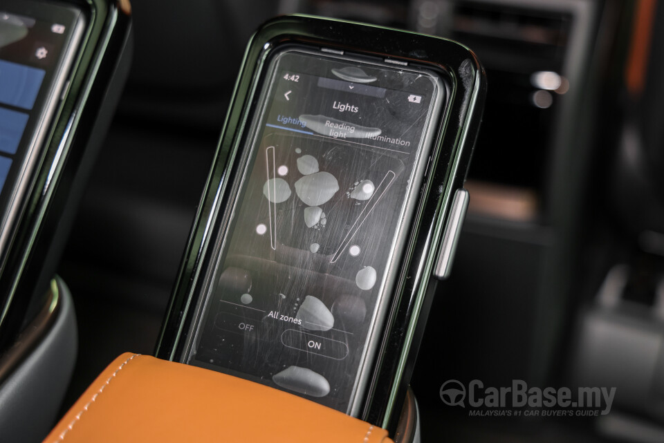 Toyota Vellfire AH40 (2023) Interior
