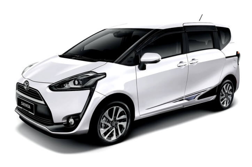 Toyota Sienta NHP170 (2016) Exterior