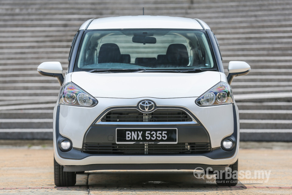 Toyota Sienta NHP170 (2016) Exterior