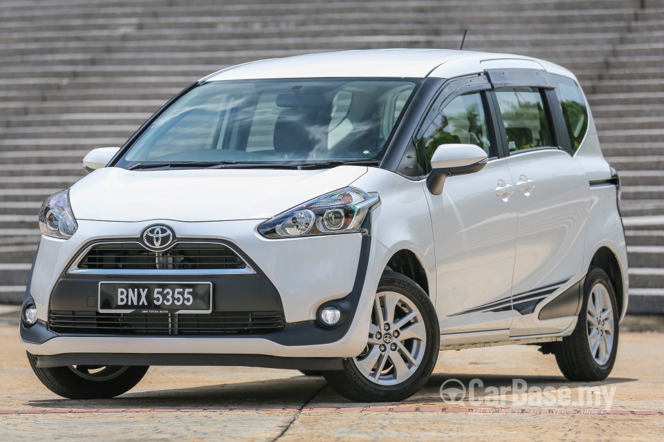 Toyota Sienta NHP170 (2016) Exterior