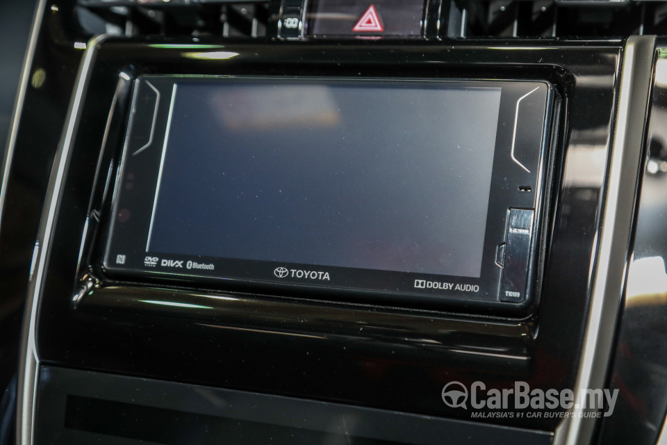 Toyota Harrier XU60 Facelift (2018) Interior