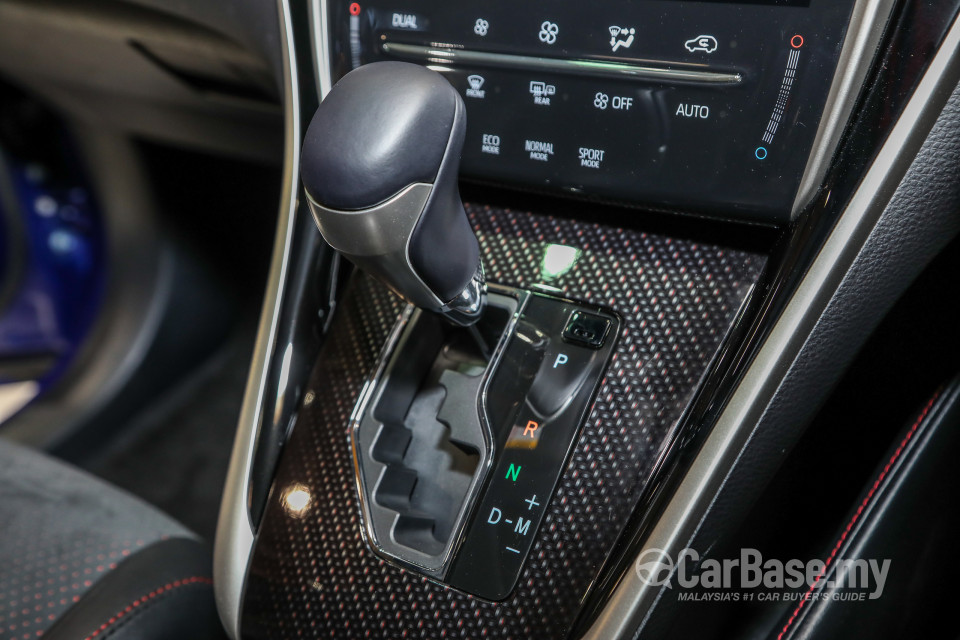 Toyota Harrier XU60 Facelift (2018) Interior