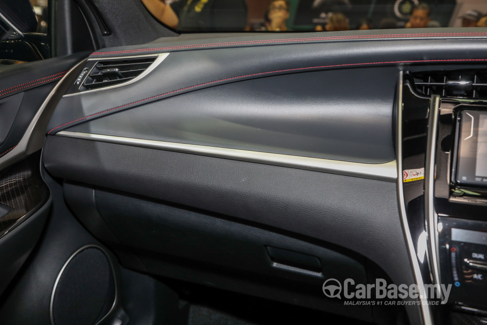 Toyota Harrier XU60 Facelift (2018) Interior