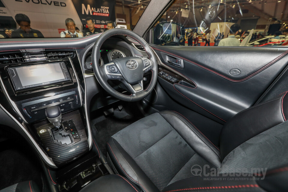 Mercedes-Benz SLC R172 Facelift (2016) Interior