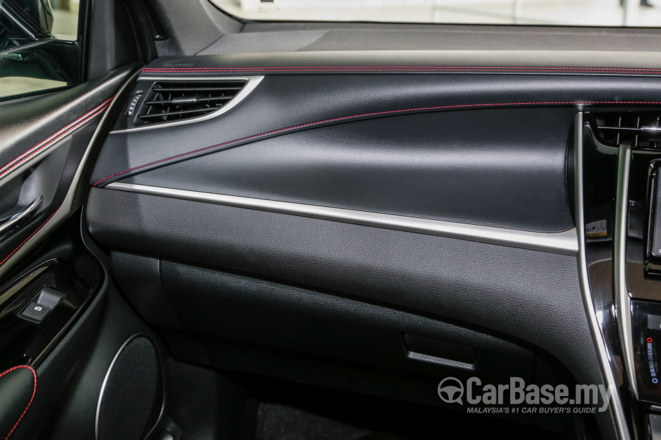 Toyota Harrier XU60 Facelift (2018) Interior
