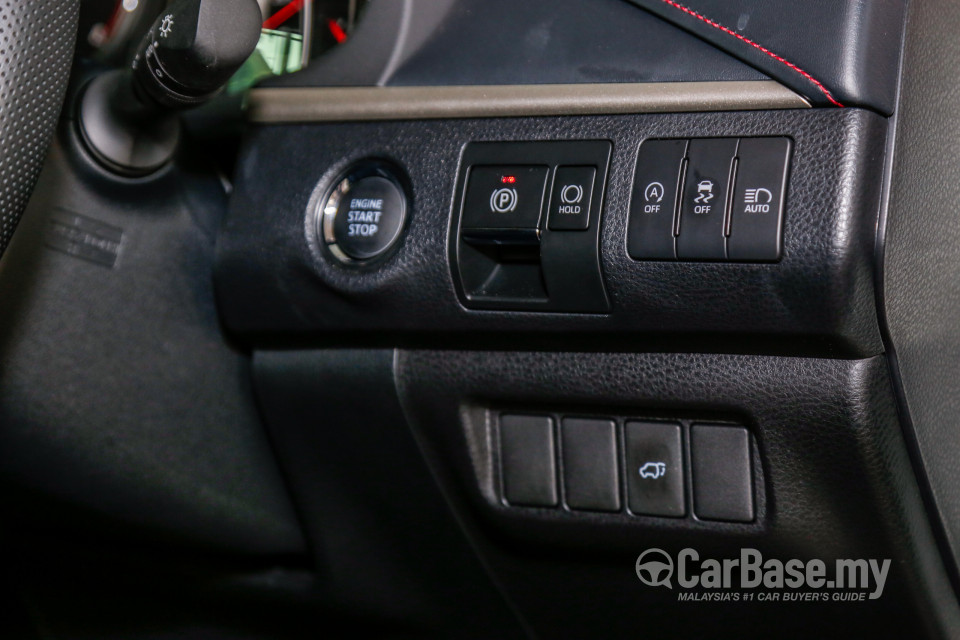 Toyota Harrier XU60 Facelift (2018) Interior