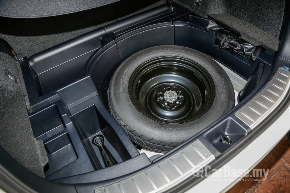 Toyota Harrier XU60 Facelift (2018) Interior