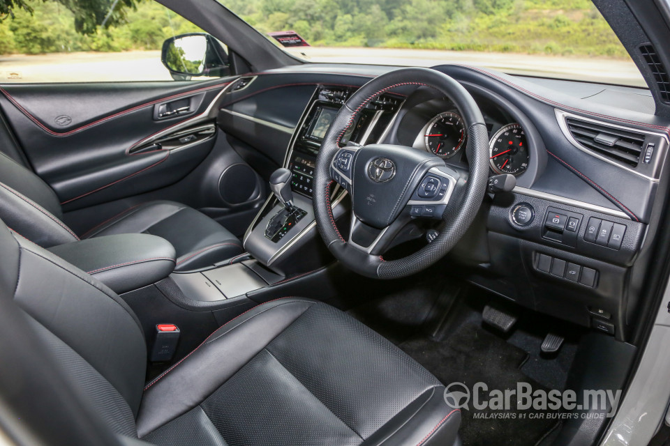 Toyota Harrier XU60 Facelift (2018) Interior