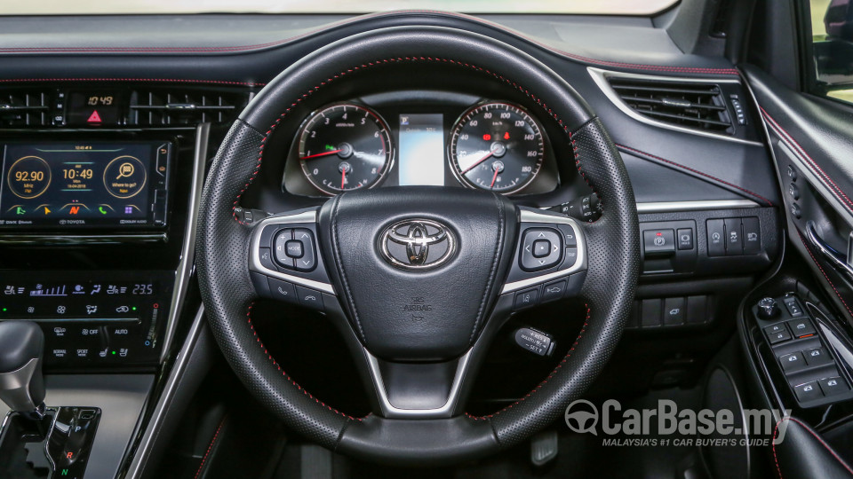 Toyota Harrier XU60 Facelift (2018) Interior