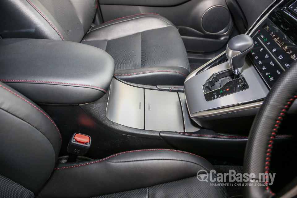 Toyota Harrier XU60 Facelift (2018) Interior