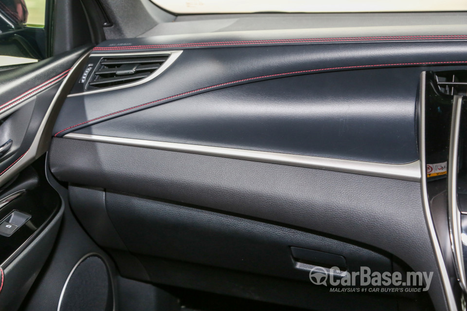 Toyota Harrier XU60 Facelift (2018) Interior