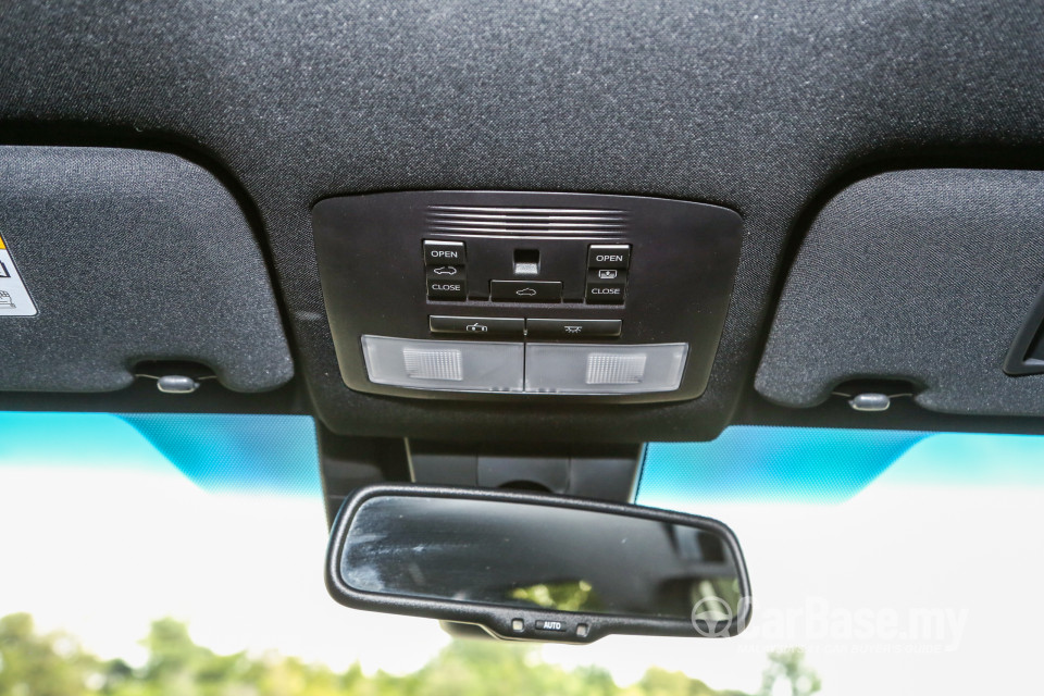 Toyota Harrier XU60 Facelift (2018) Interior