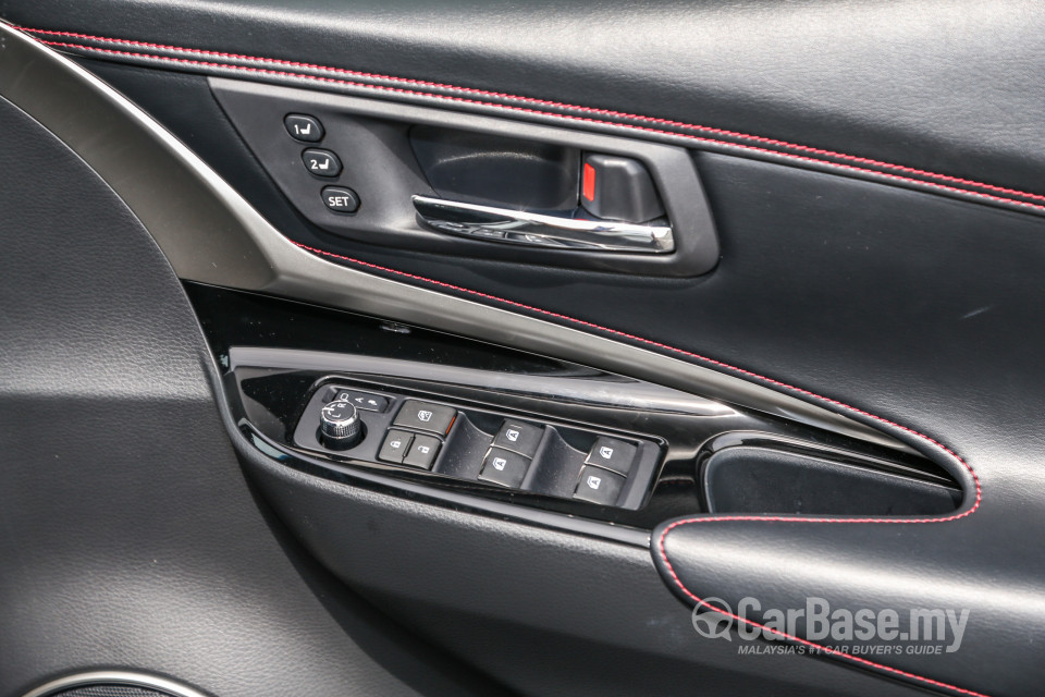 Toyota Harrier XU60 Facelift (2018) Interior