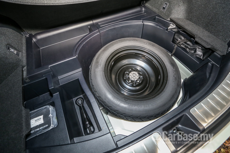 Toyota Harrier XU60 Facelift (2018) Interior