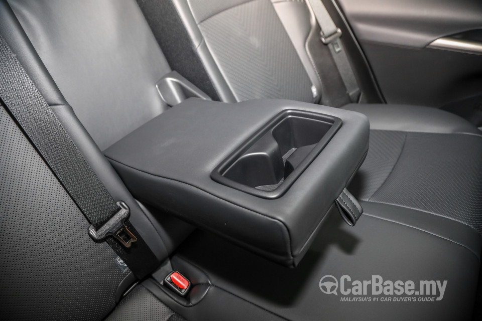 Toyota Harrier XU80 (2021) Interior