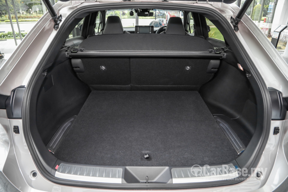 Toyota Harrier XU80 (2021) Interior