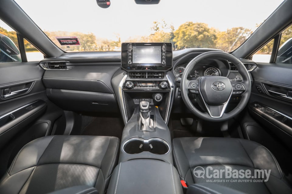 Toyota Harrier XU80 (2021) Interior