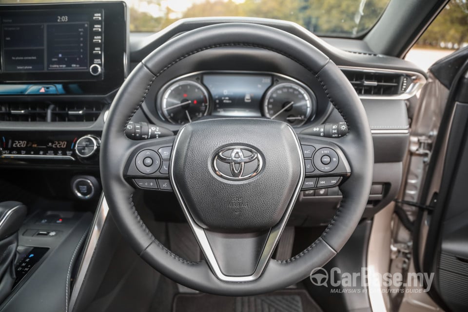 Toyota Harrier XU80 (2021) Interior