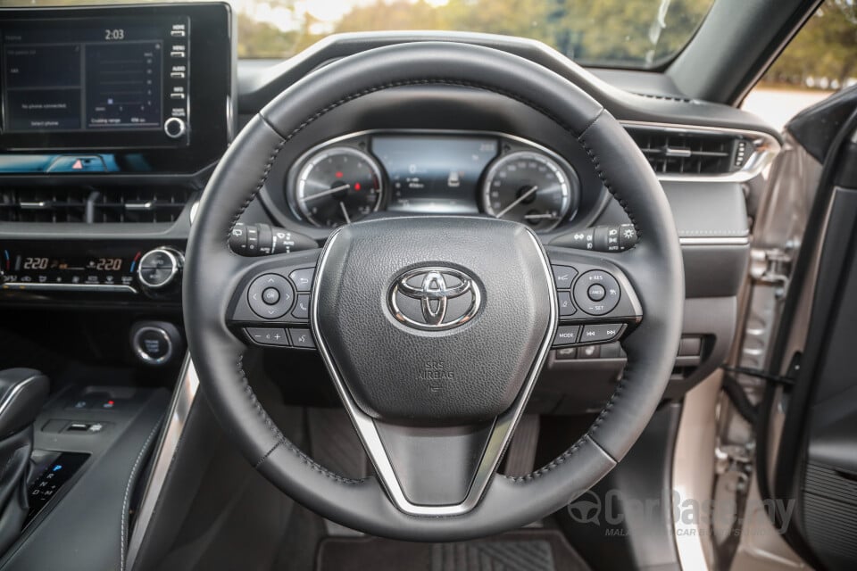 Toyota Harrier XU80 (2021) Interior
