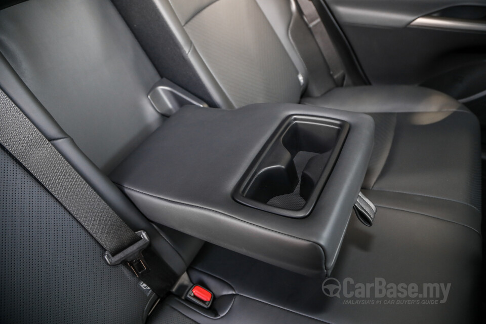 Toyota Harrier XU80 (2021) Interior