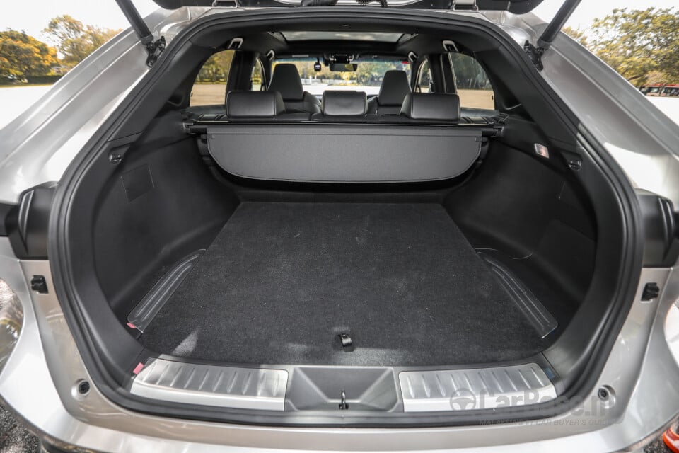 Toyota Harrier XU80 (2021) Interior