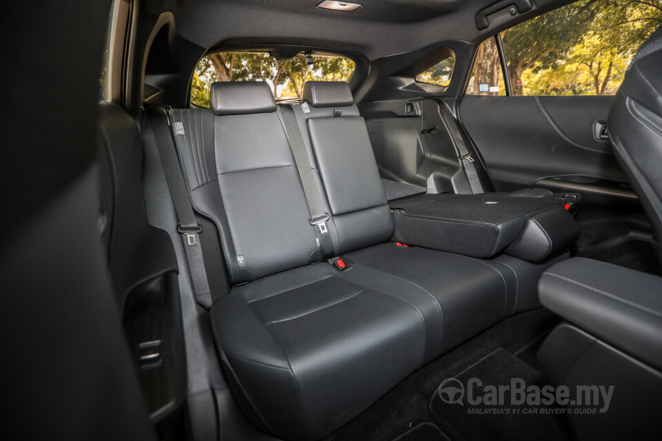 Toyota Harrier XU80 (2021) Interior