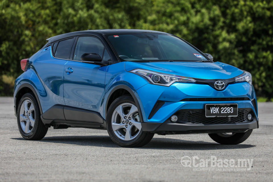 Toyota C-HR Mk1 (2018) Exterior