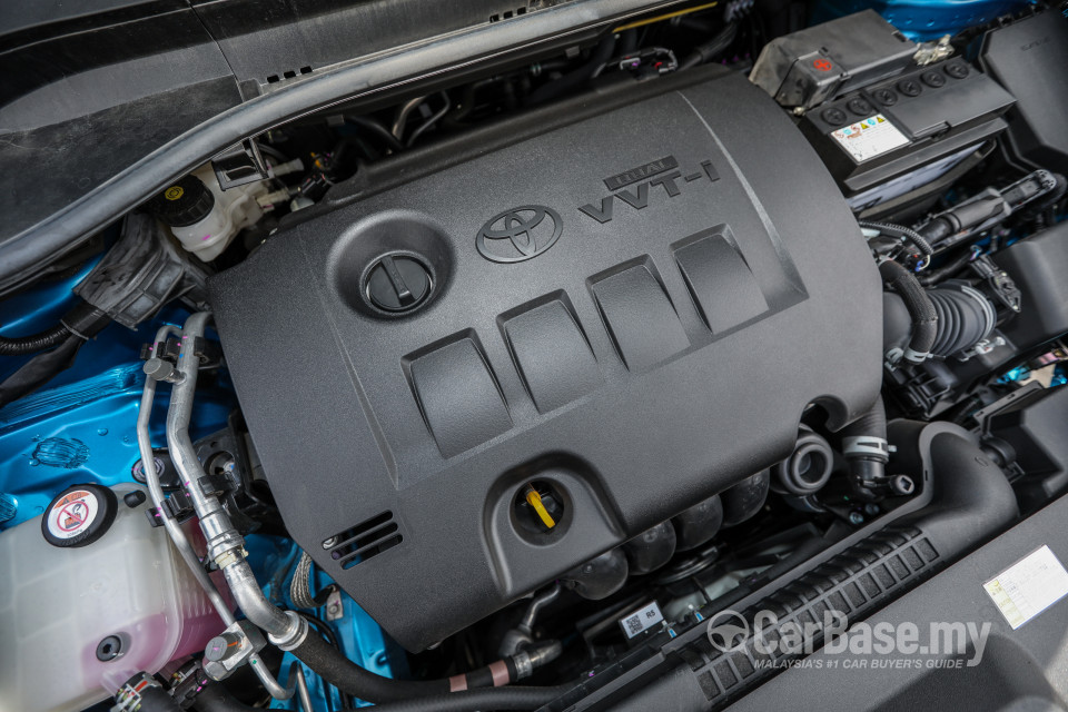 Toyota C-HR Mk1 (2018) Exterior