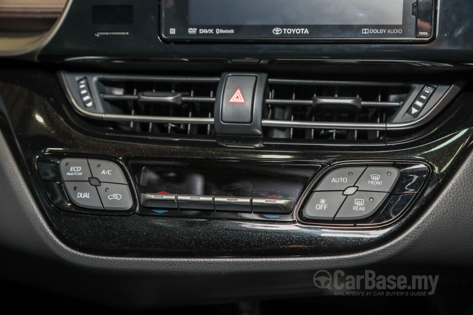 Kia Stinger CK (2018) Interior