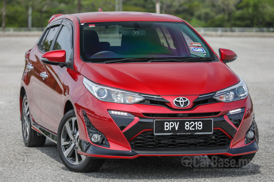 Proton Exora Mk1 RC (2019) Exterior