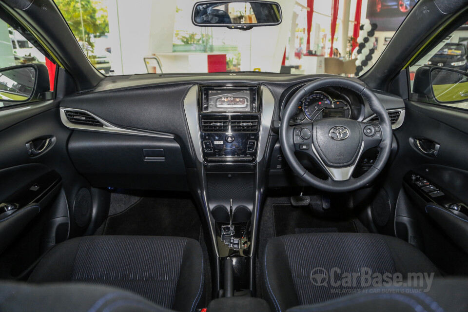 Audi A4 B9 (2016) Interior