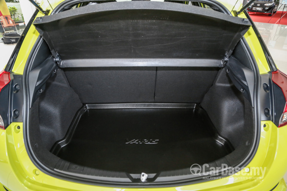 Toyota Yaris NSP151 Facelift (2019) Interior