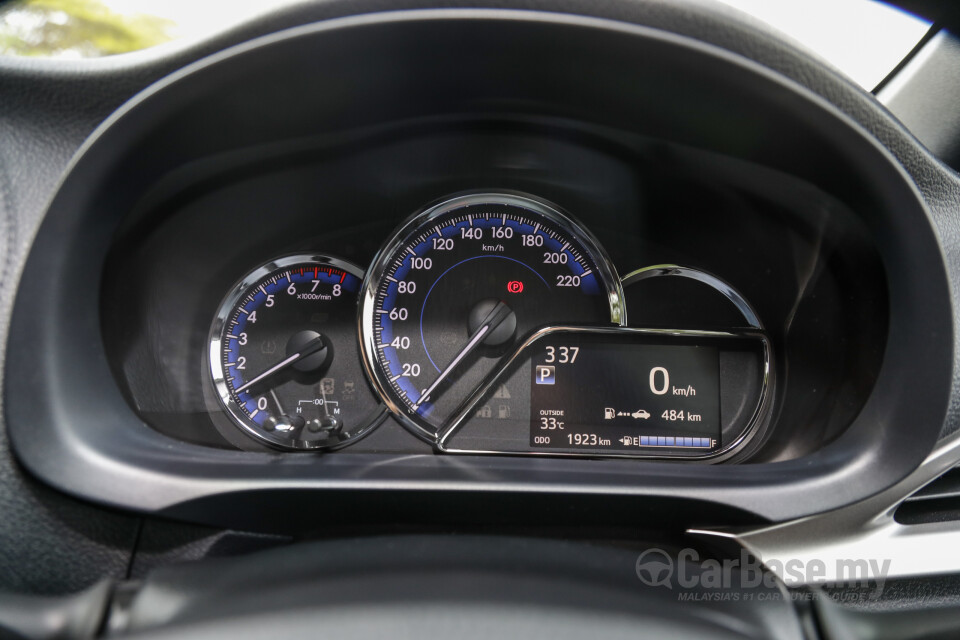 Audi A4 B9 (2016) Interior